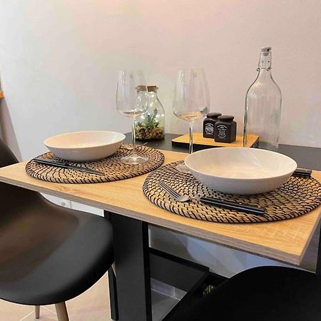 Apartmán Le Duplex - Gare / Tram / Netflix Fontaine  Exteriér fotografie